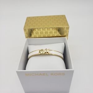 1604- MICHAEL KORS Haute Gold Tone White Enamel Bangle Bracelet NWT